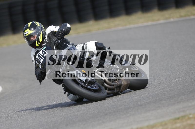 /37 09.08.2026  Pluess Motosport ADR/Freies Fahren/444